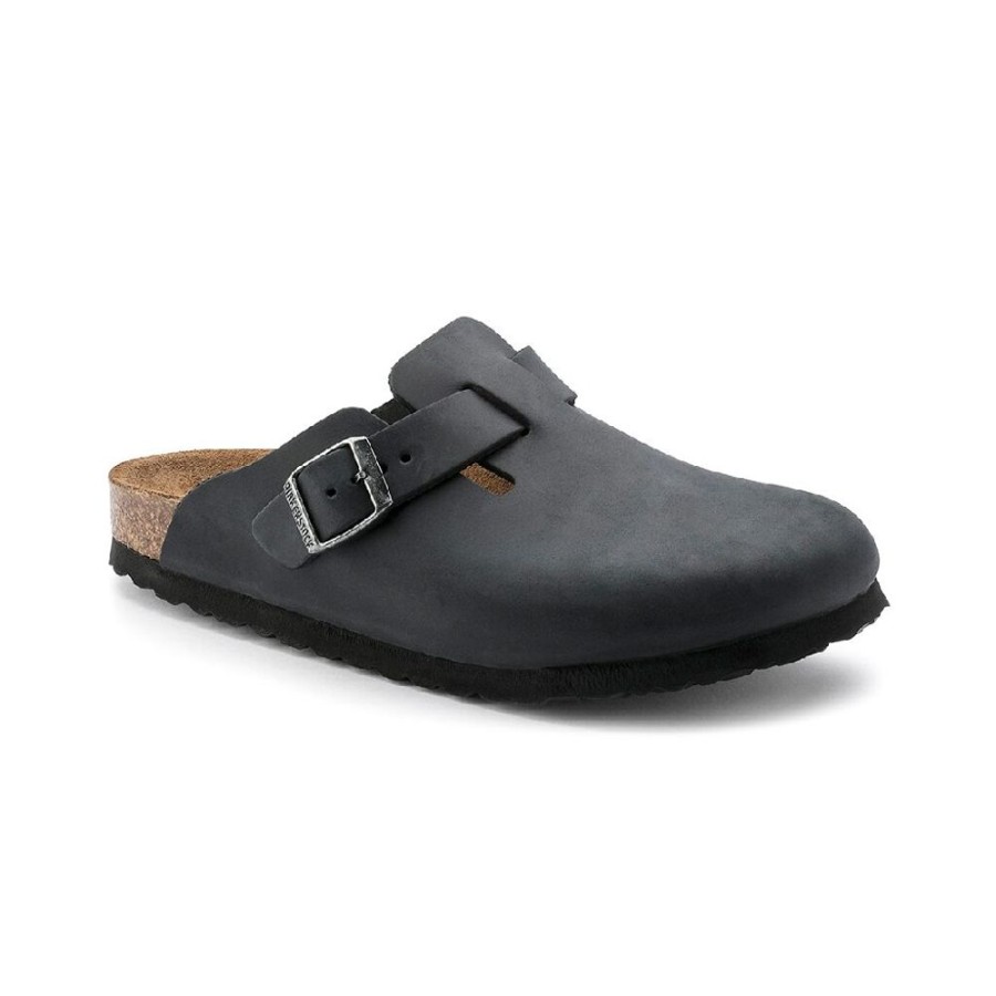 Birkenstock Boston Black Oiled Regular Width Hard Footbed | Clogs