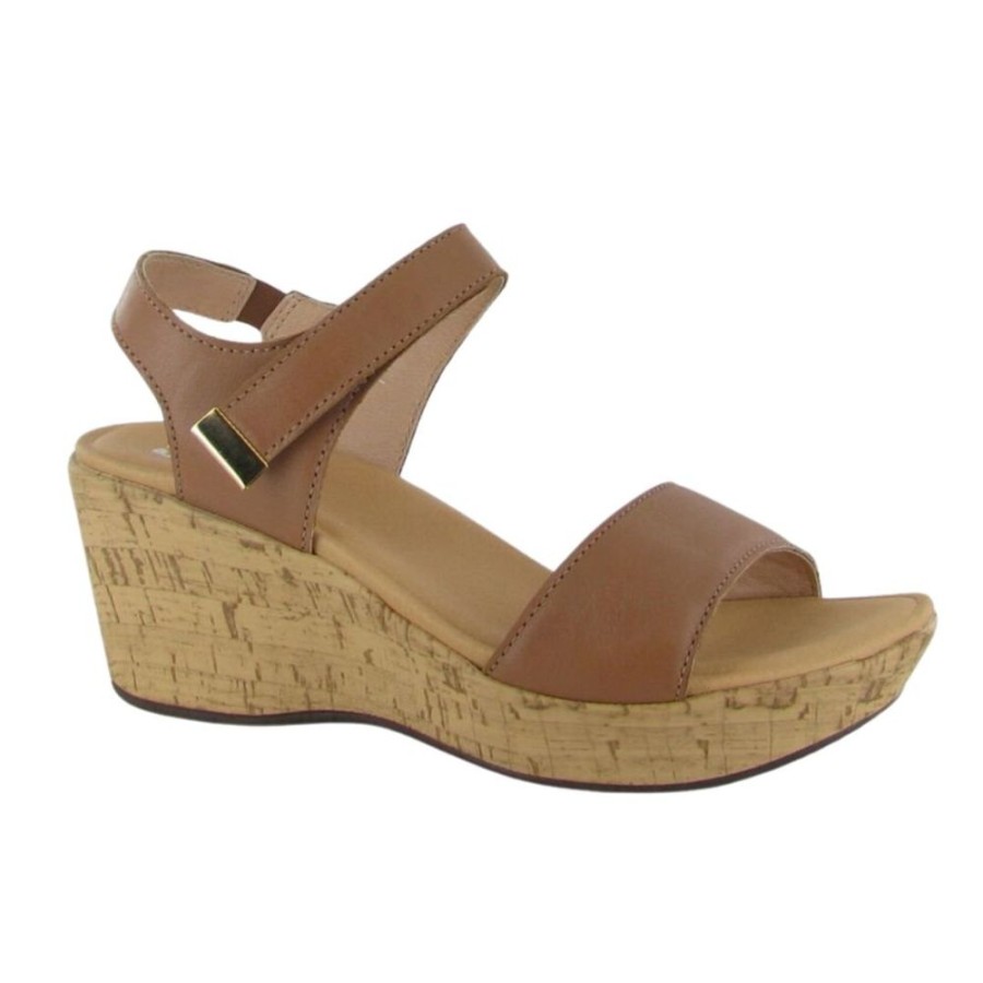 Naot Summer Caramel Leather | Sandals