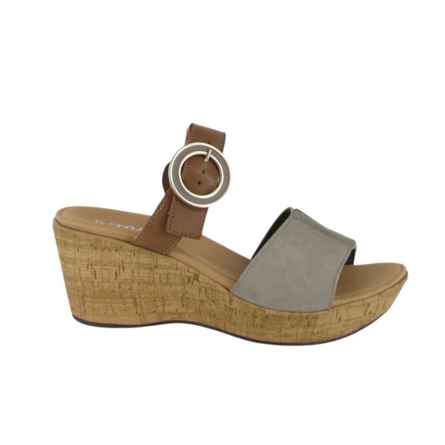 Naot Breezy Stone Nubuck Caramel | Sandals